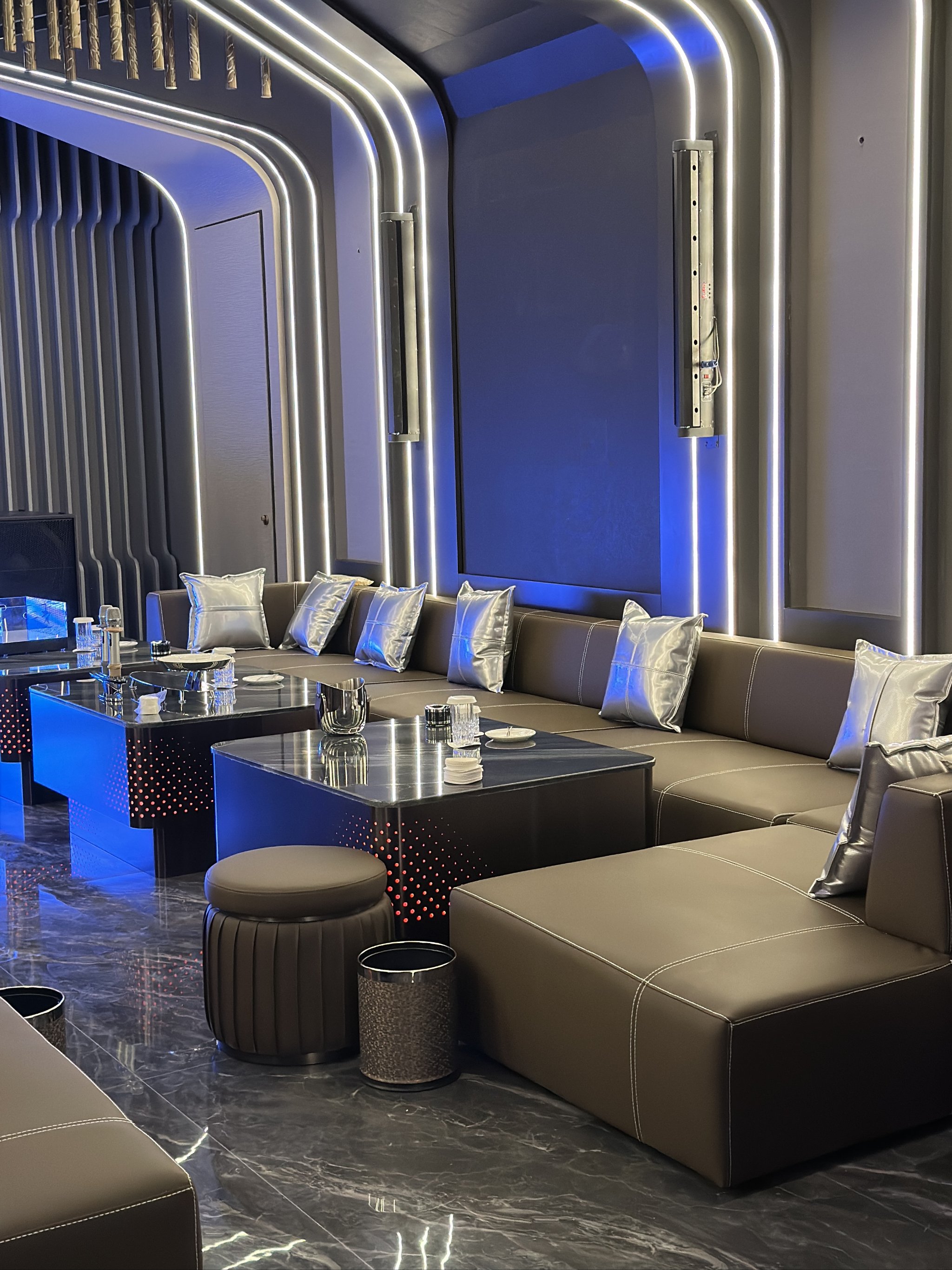 邵阳商务ktv：网络上搜索的热门话题-新邵县ktv预订